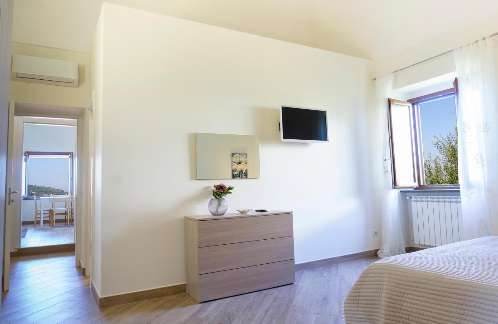 Appartamento In Villa Ariel Вико Екуензе Екстериор снимка