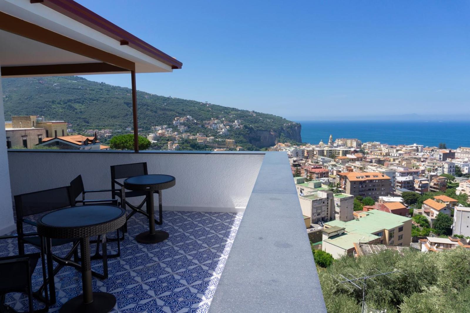 Appartamento In Villa Ariel Вико Екуензе Екстериор снимка