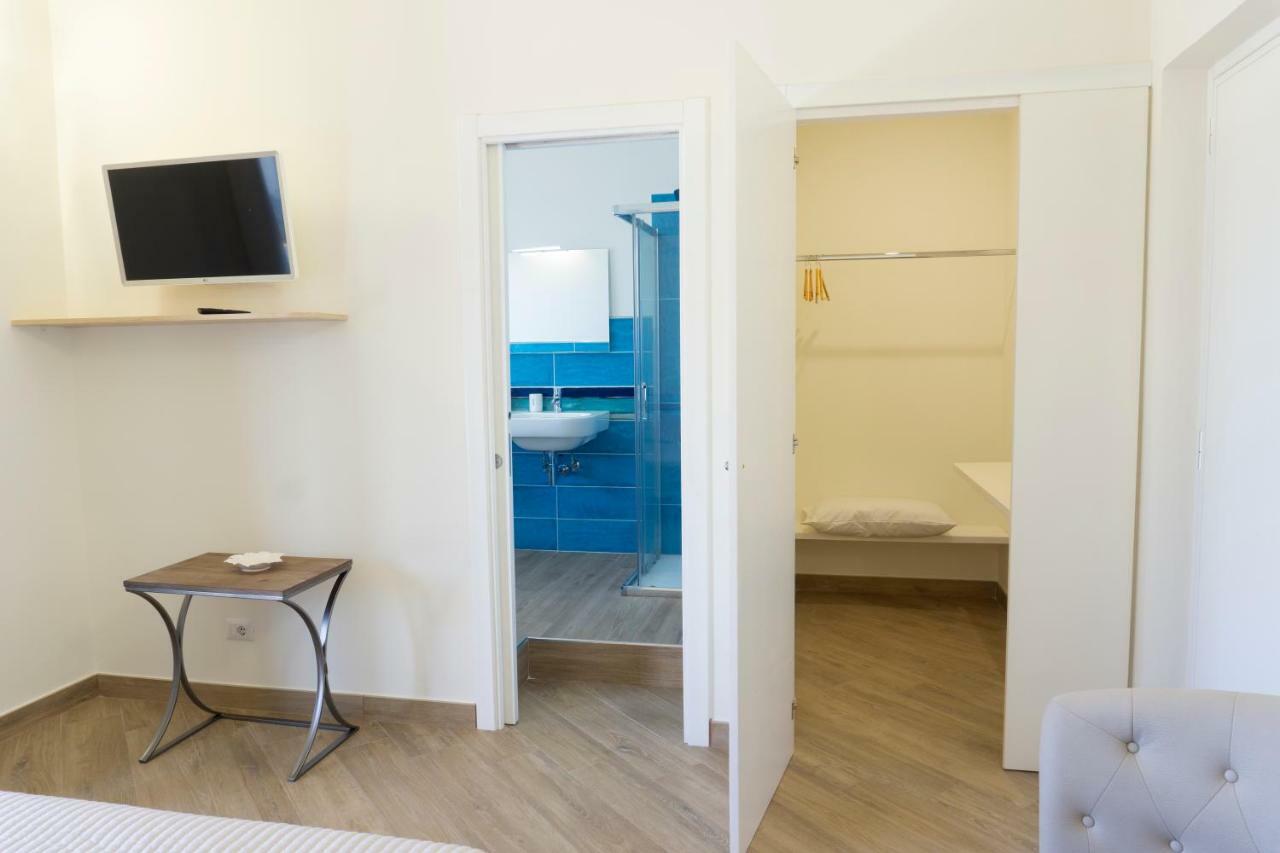 Appartamento In Villa Ariel Вико Екуензе Екстериор снимка